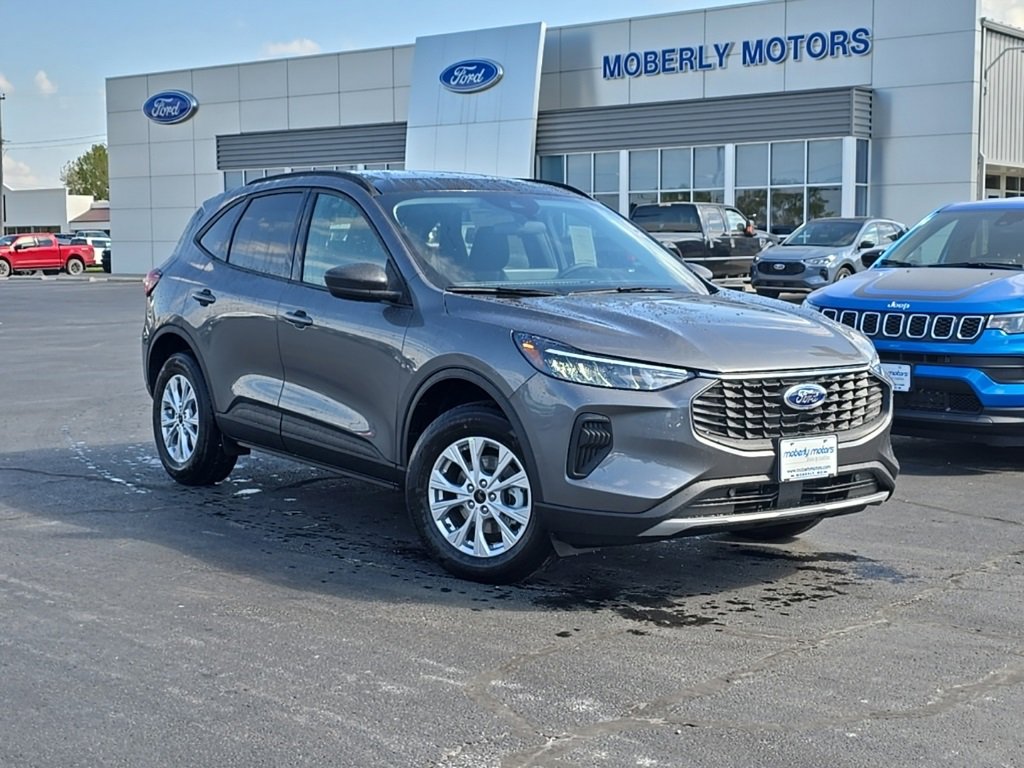 New 2026 Ford Escape Active image 1