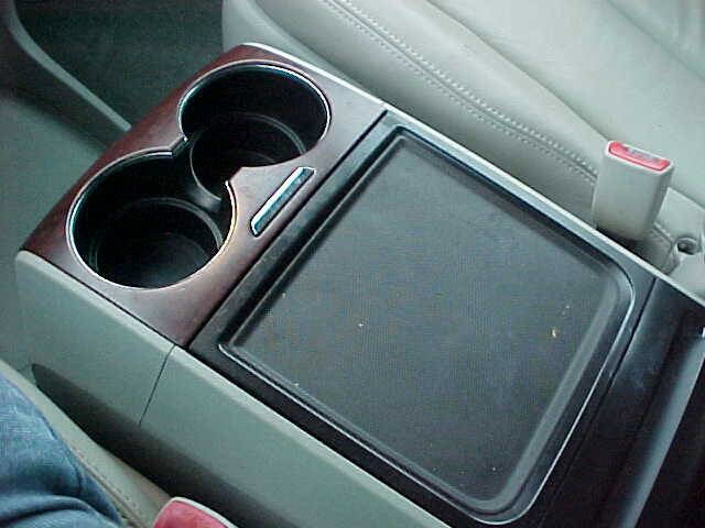 Used 2012 Toyota Sienna XLE image 23