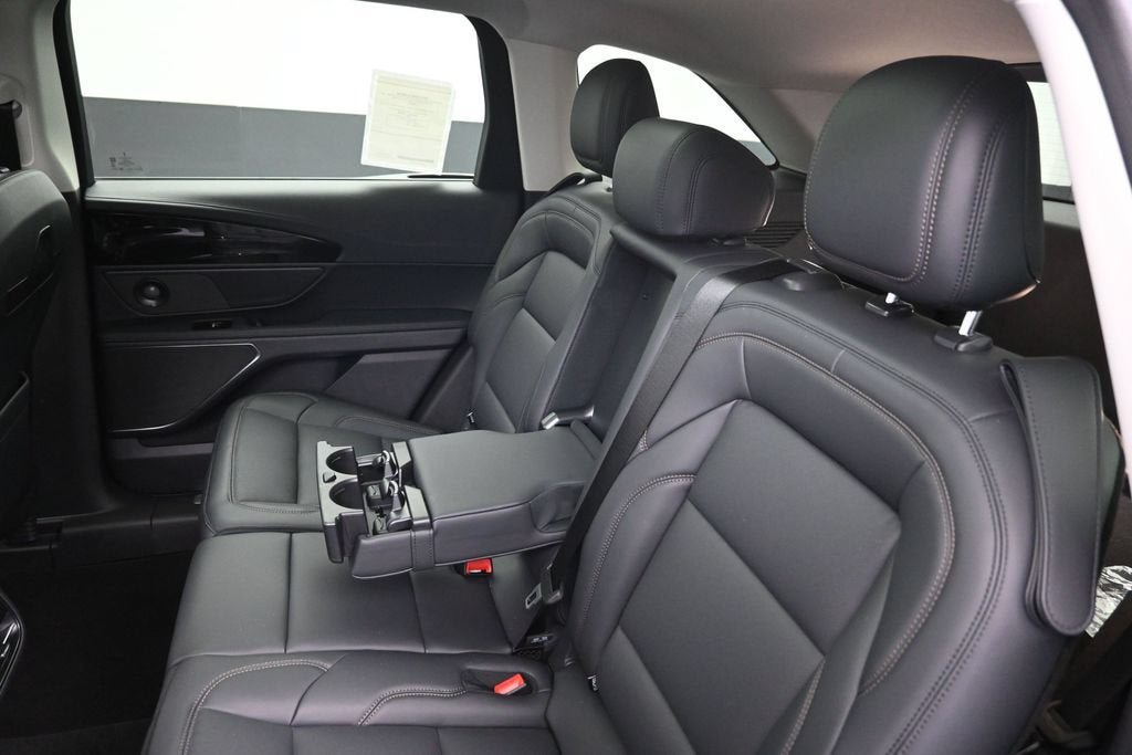New 2026 Lincoln Nautilus Premier w/ Equipment Group 102A AWD/4WD image 27