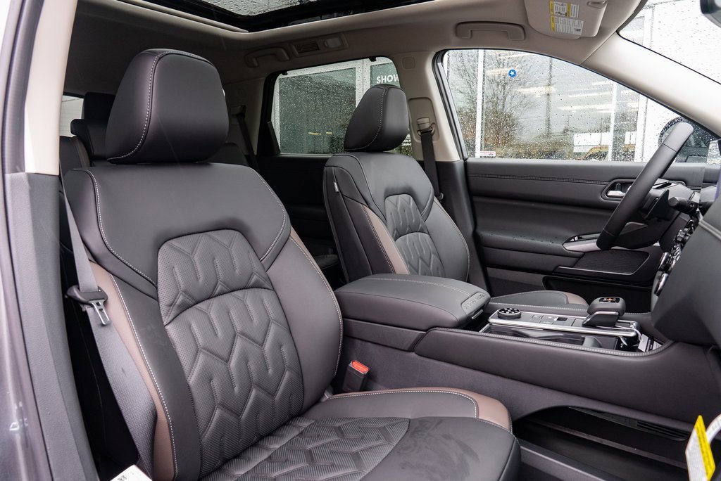 New 2026 Nissan Pathfinder Platinum image 29