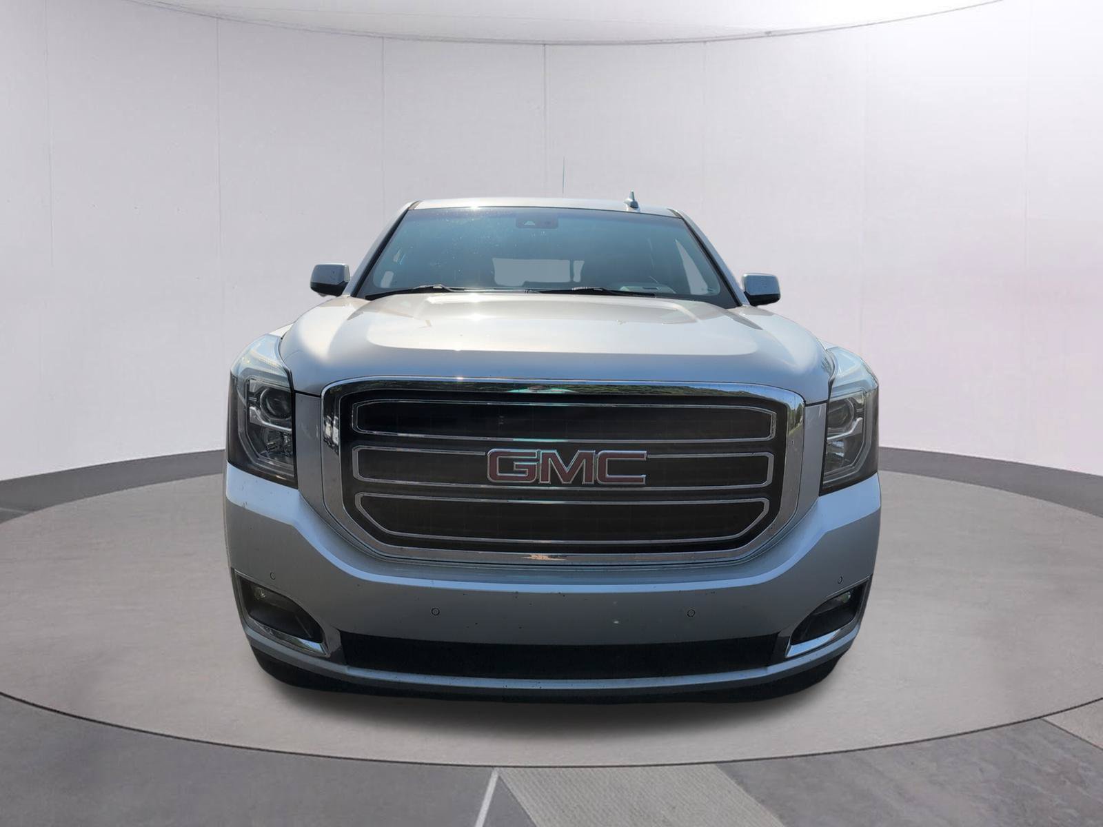 Used 2018 GMC Yukon SLE w/ SLE Value Package RWD image 8