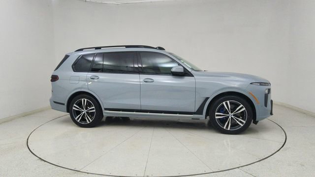 Used 2026 BMW X7 xDrive40i image 74