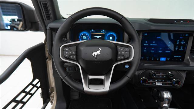 Used 2025 Ford Bronco Big Bend image 28