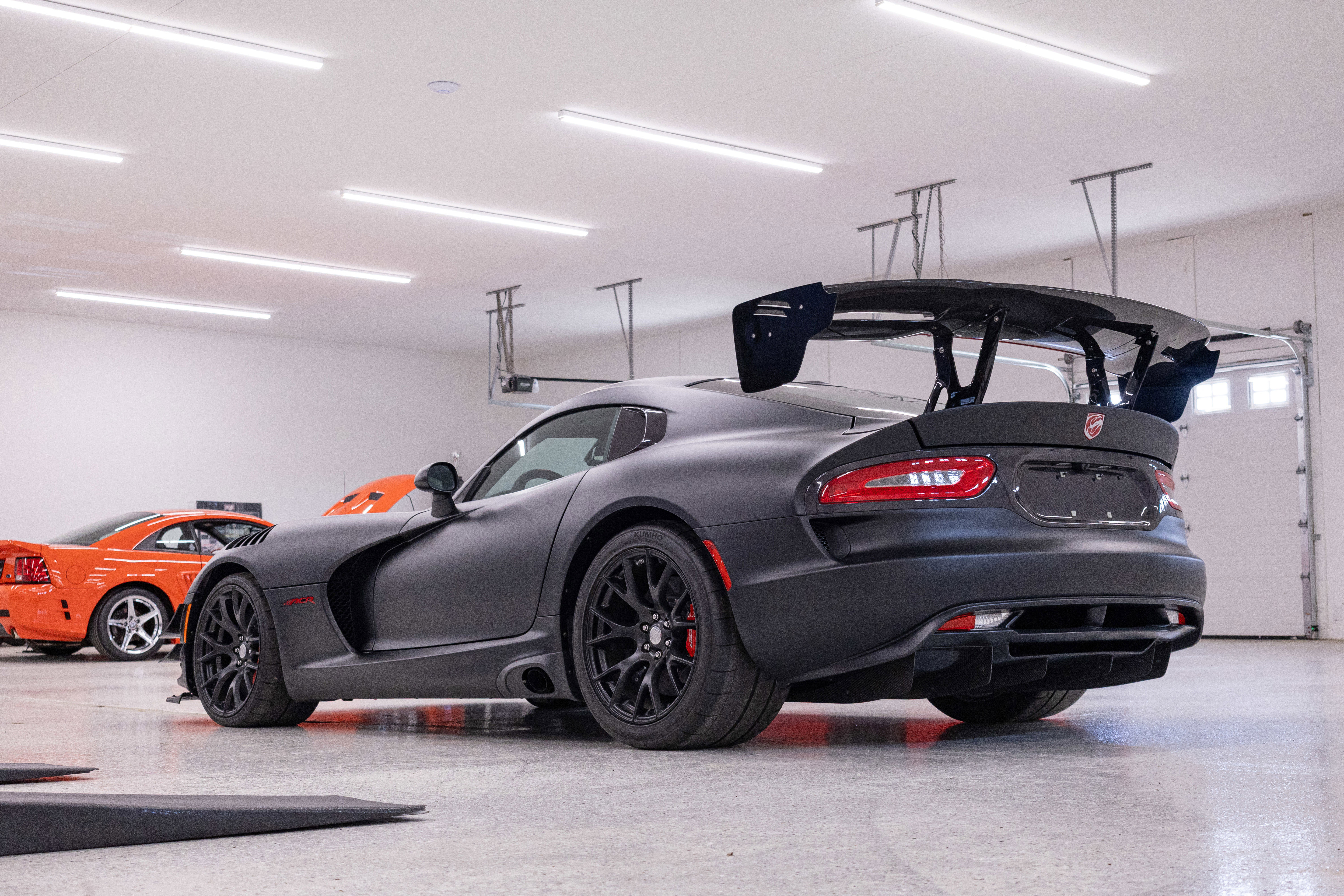 Used 2017 Dodge Viper GTC w/ ACR Package RWD image 9