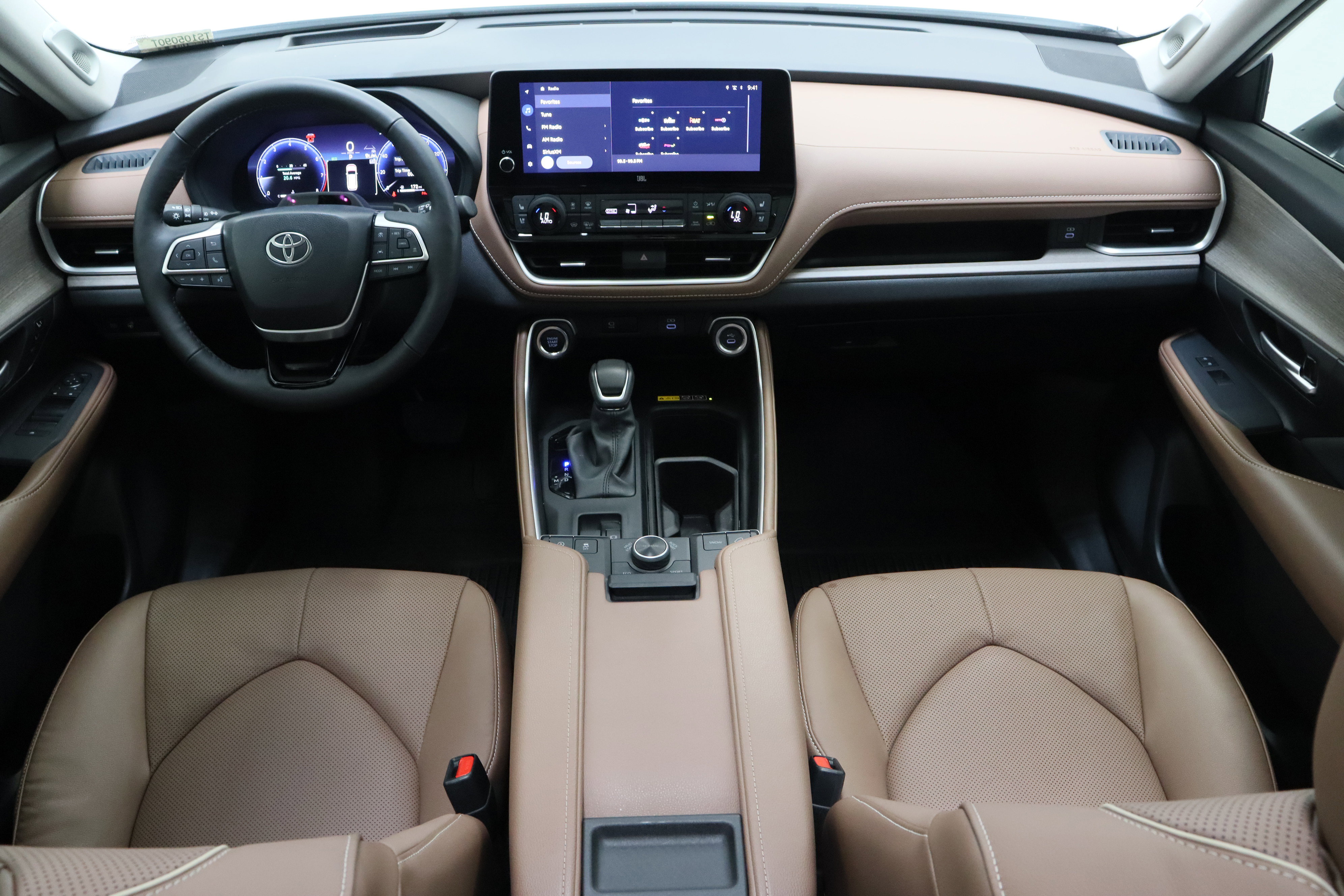 Certified 2026 Toyota Grand Highlander Platinum image 35