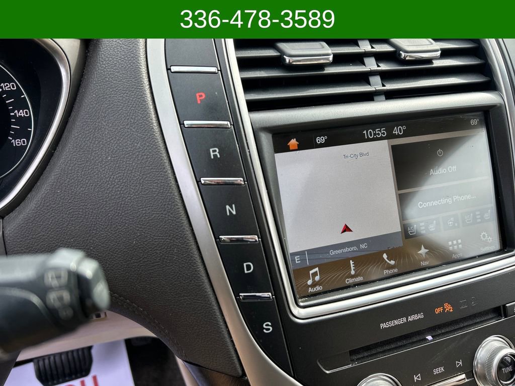 Used 2017 Lincoln MKX Reserve image 26