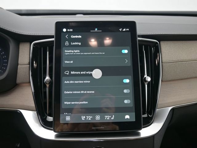 New 2026 Volvo XC90 B6 Ultra w/ Lounge Package image 18