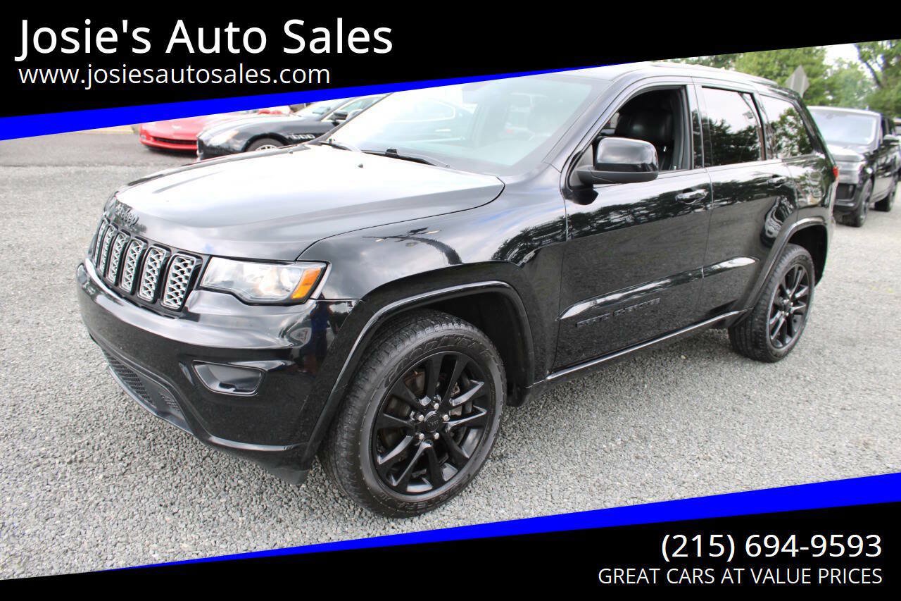 Used 2018 Jeep Grand Cherokee Altitude AWD/4WD image 1