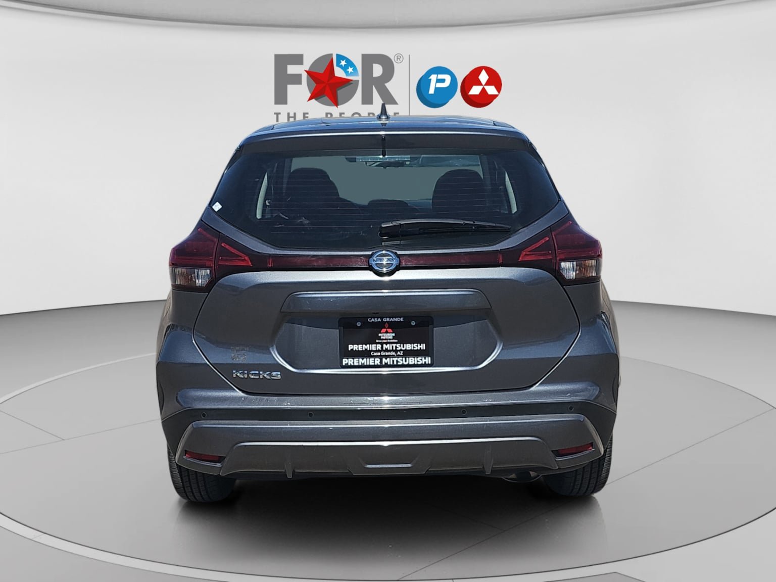 Used 2021 Nissan Kicks S FWD image 4