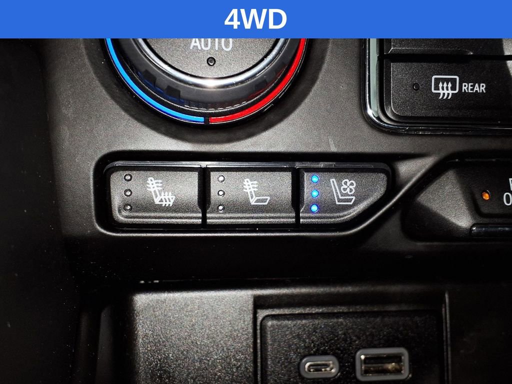 Used 2023 Chevrolet Tahoe Premier image 14