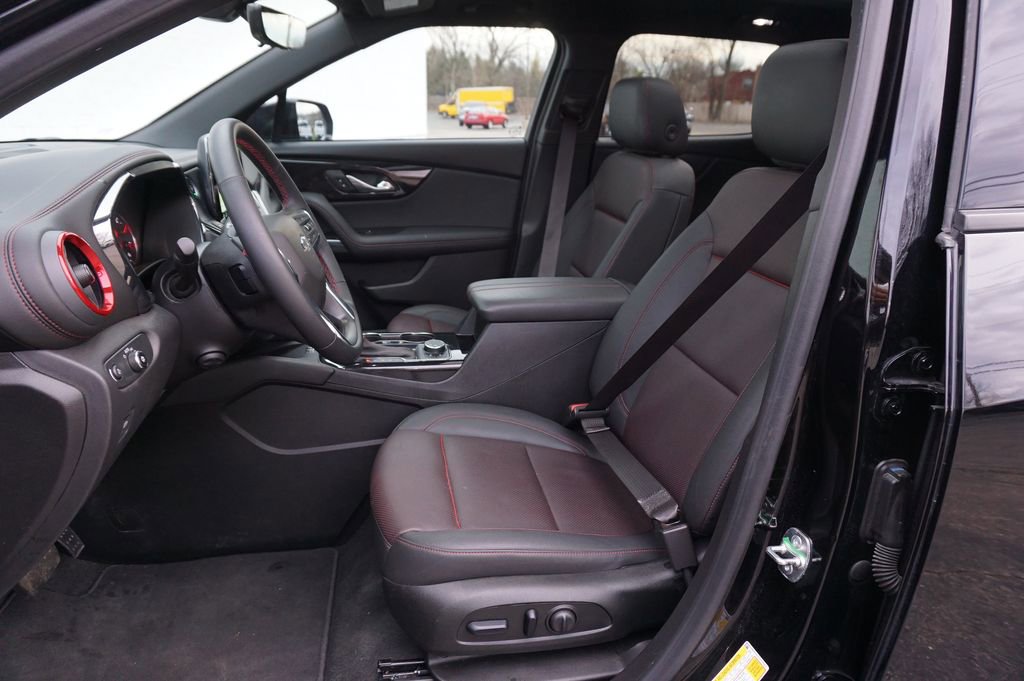 Used 2024 Chevrolet Blazer RS w/ Driver Confidence II Package FWD image 10