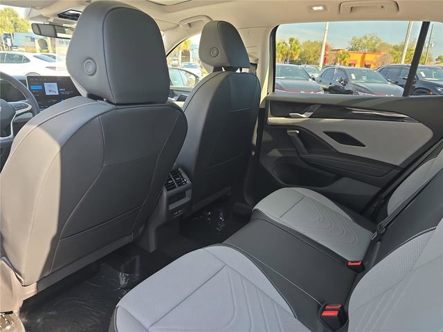 New 2026 Volkswagen Tiguan SE image 10