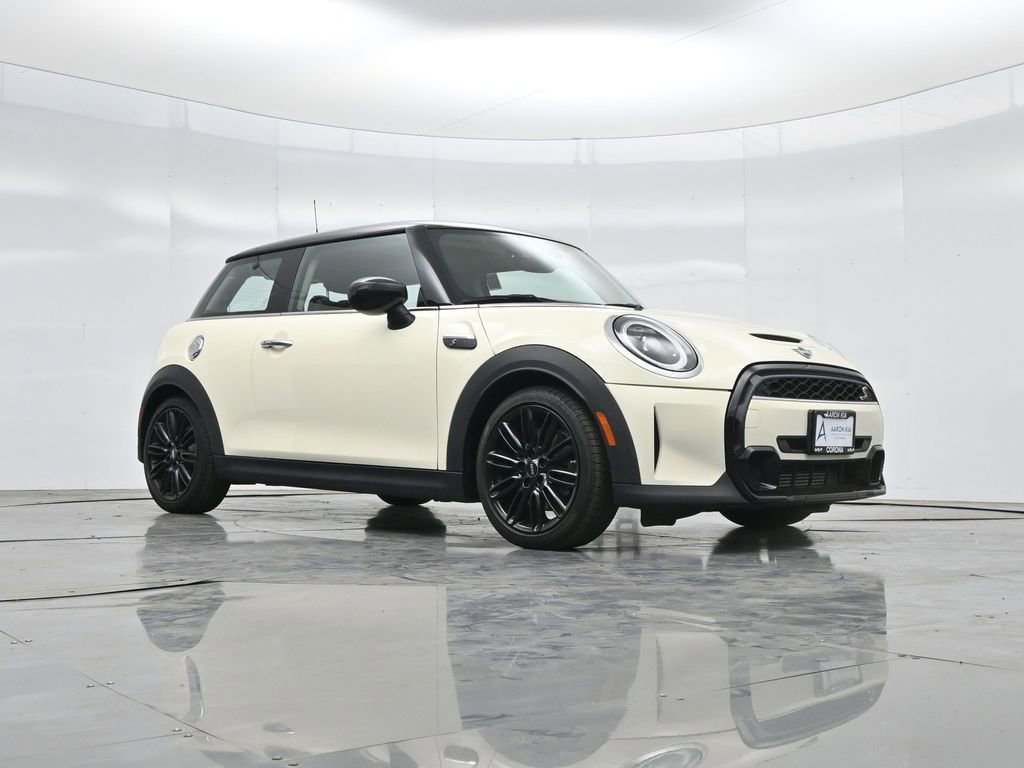 Used 2023 MINI Cooper S FWD image 2