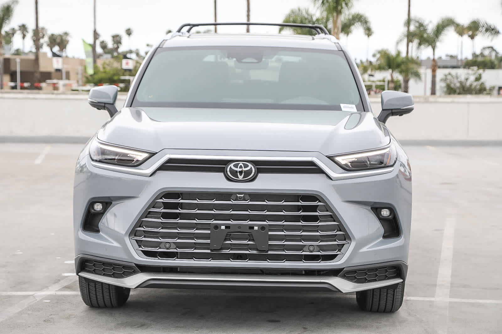 New 2026 Toyota Grand Highlander AWD Hybrid image 3