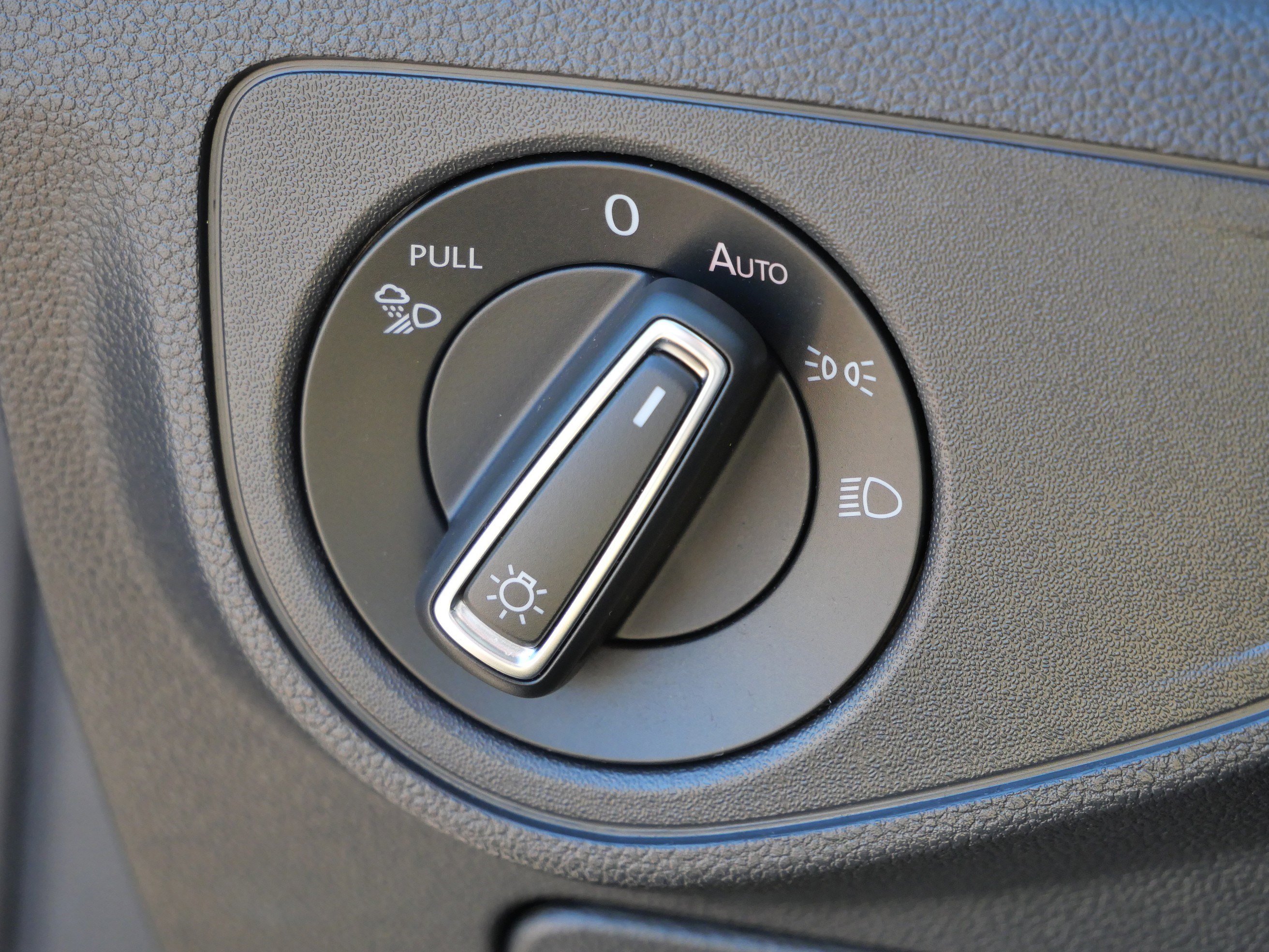 Used 2021 Volkswagen Atlas SEL Premium image 21