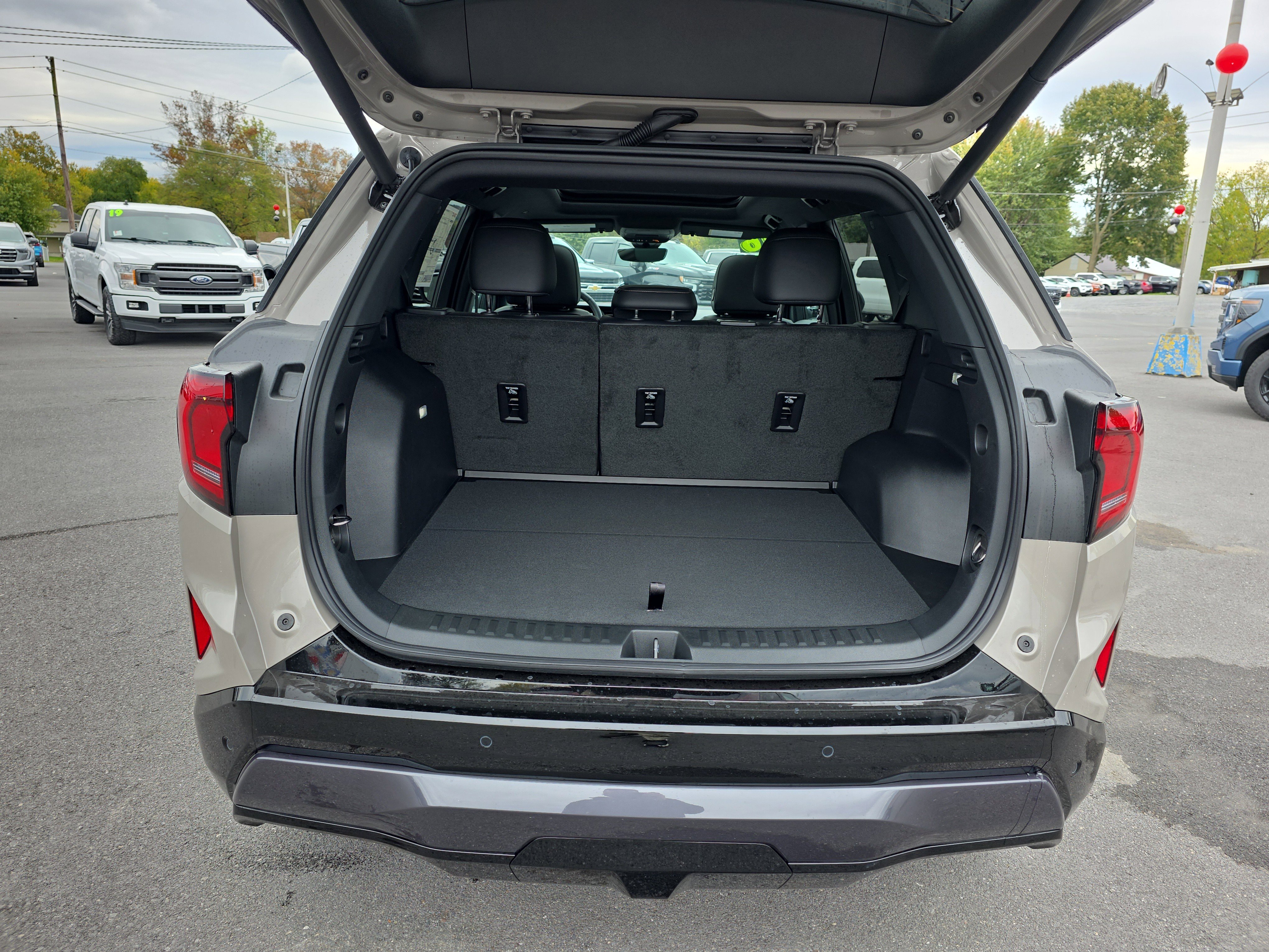 New 2026 GMC Terrain AT4 w/ Convenience Package III image 5