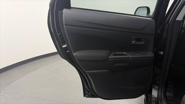 Used 2024 Mitsubishi Outlander Sport LE AWD/4WD image 16
