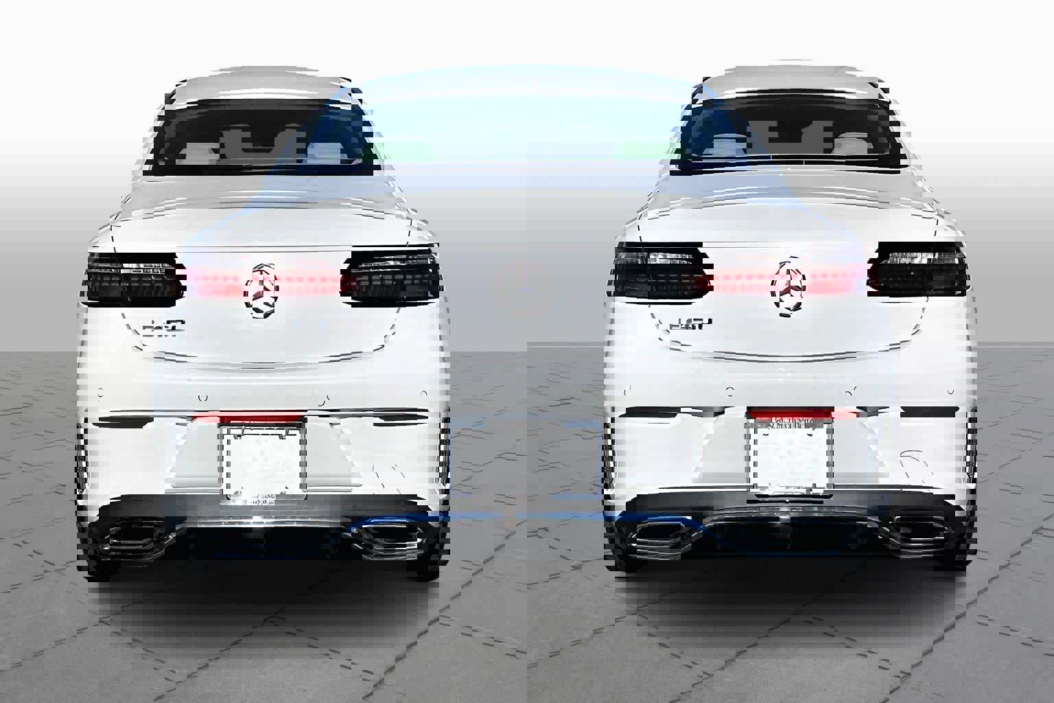 Used 2023 Mercedes-Benz E 450 Coupe image 5