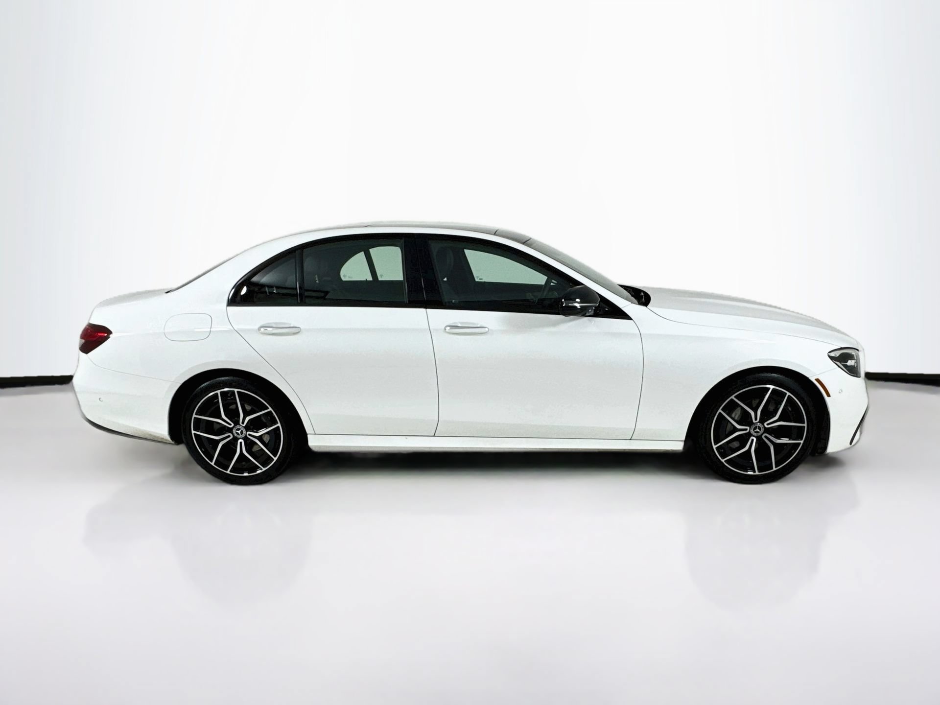 Certified 2022 Mercedes-Benz E 350 Sedan image 9