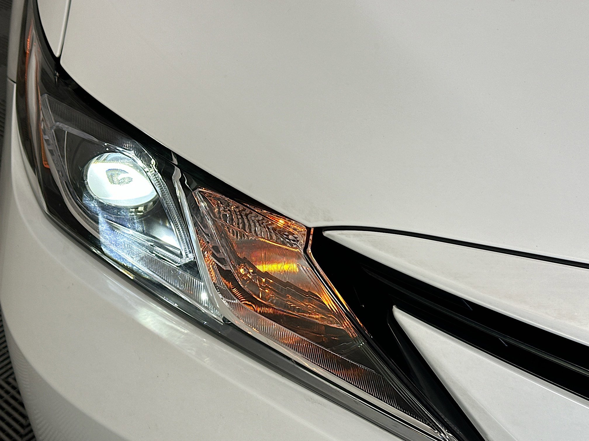 Used 2023 Toyota Camry LE FWD image 9