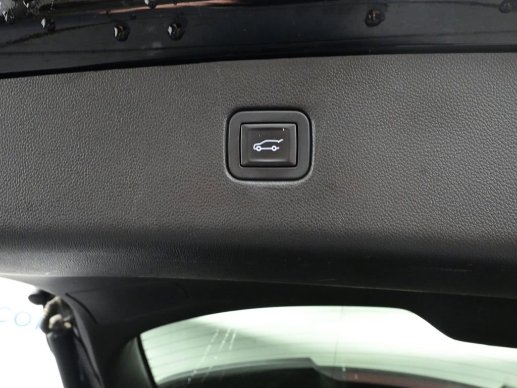 Used 2019 Chevrolet Blazer RS image 14