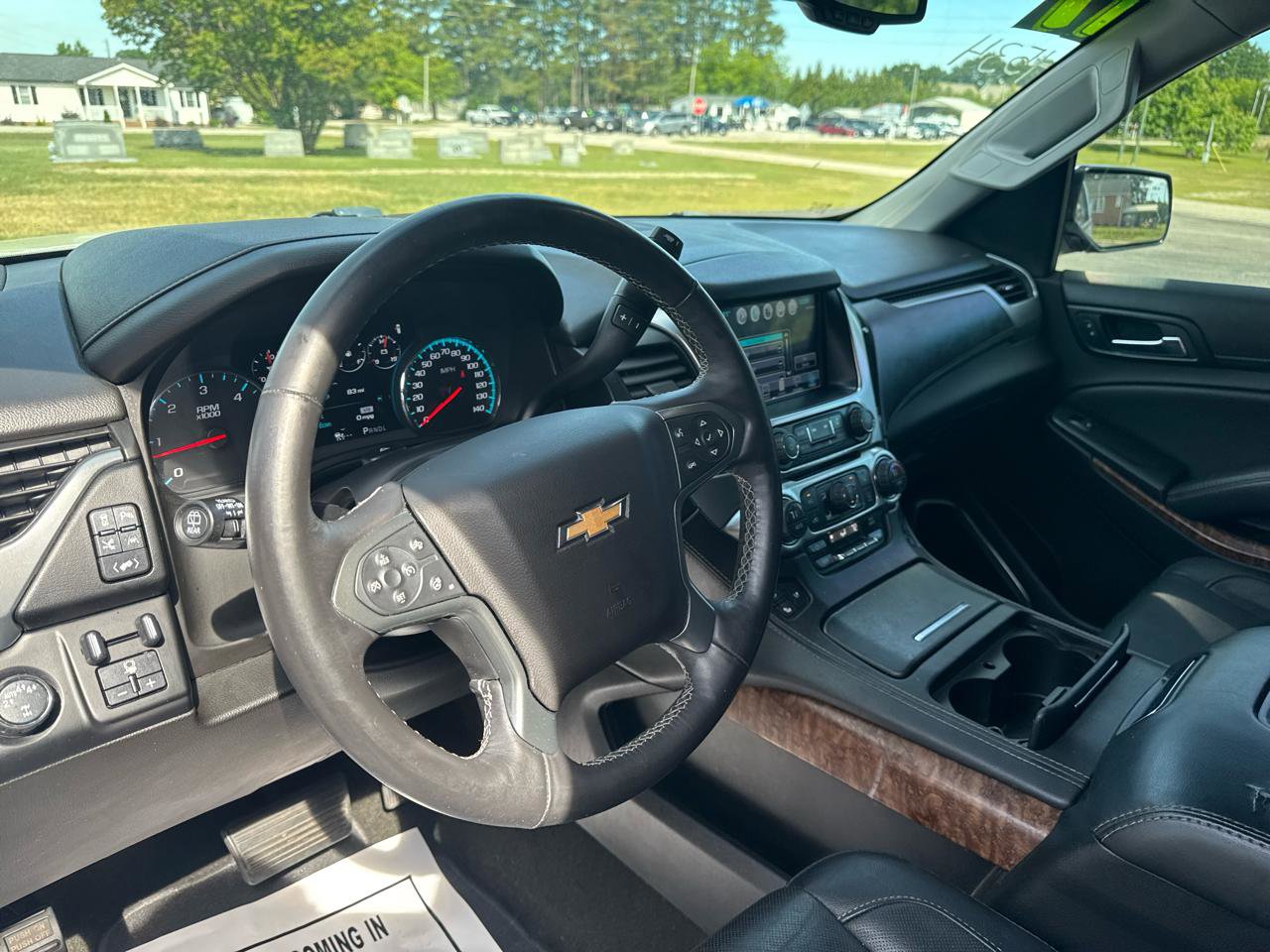 Used 2017 Chevrolet Tahoe Premier AWD/4WD image 15
