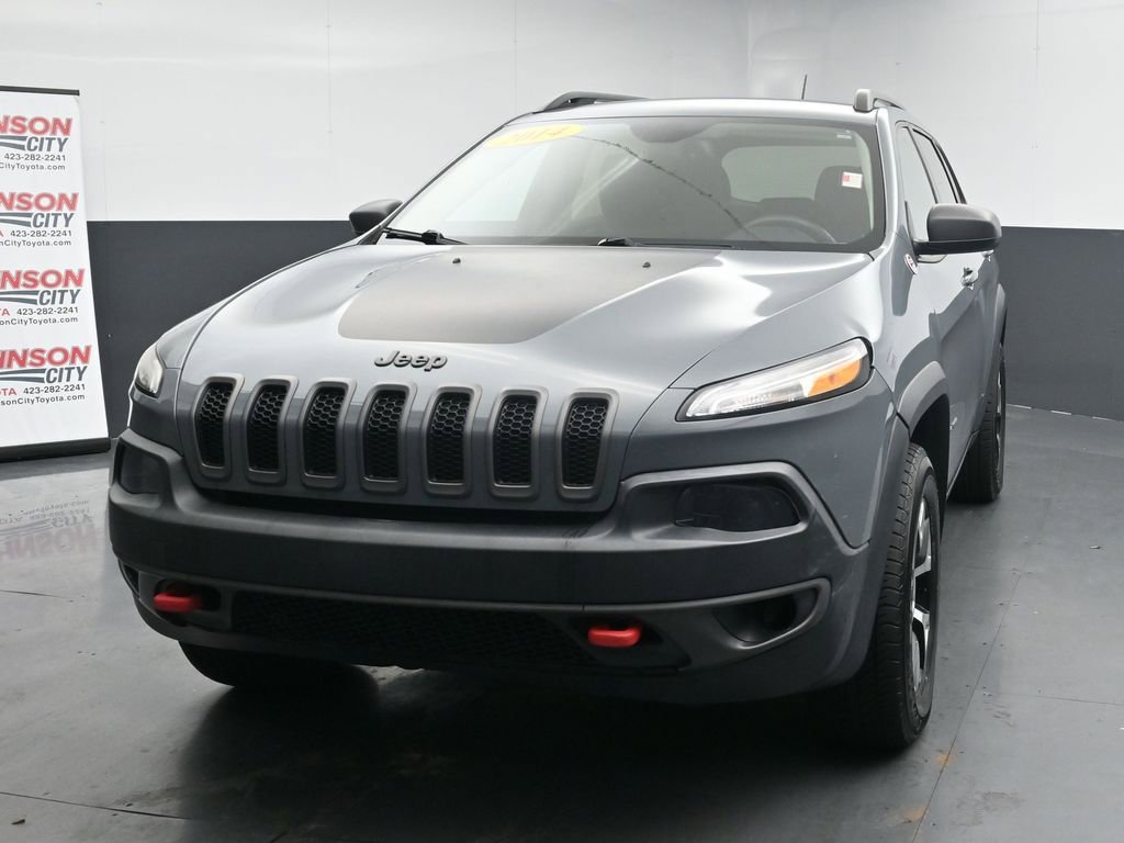 Used 2014 Jeep Cherokee Trailhawk w/ Comfort/Convenience Group AWD/4WD image 4