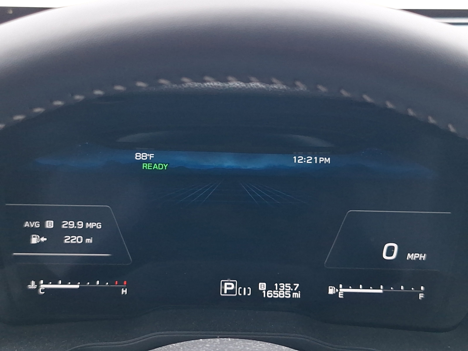 Used 2025 Subaru Forester Premium AWD/4WD image 18