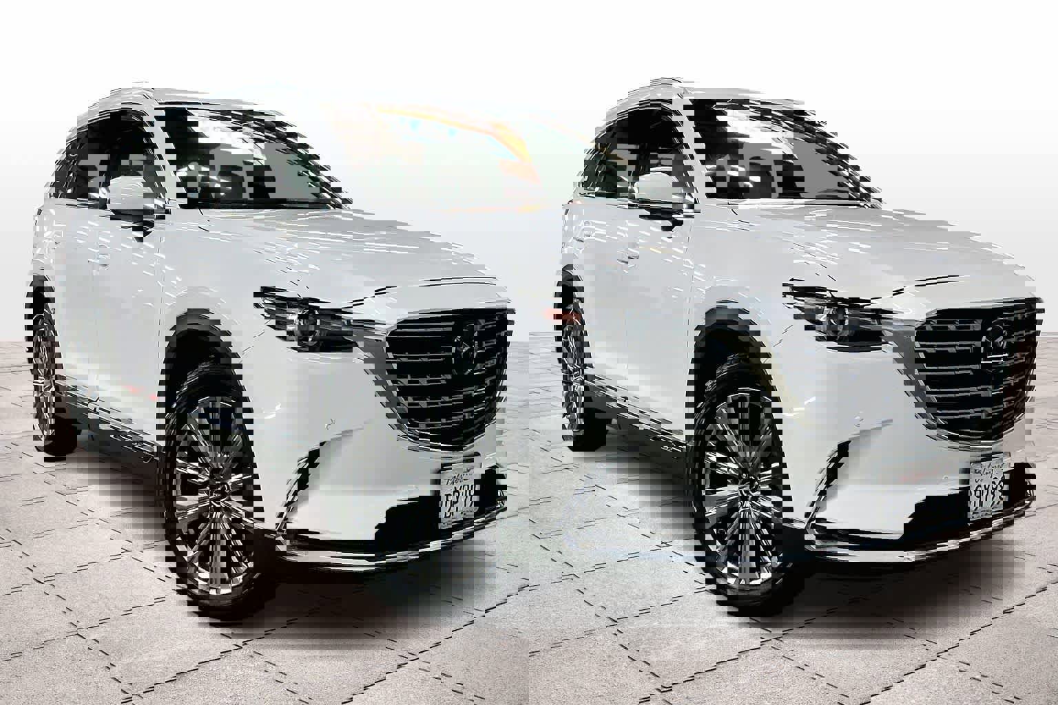 Used 2023 MAZDA CX-9 Signature image 2