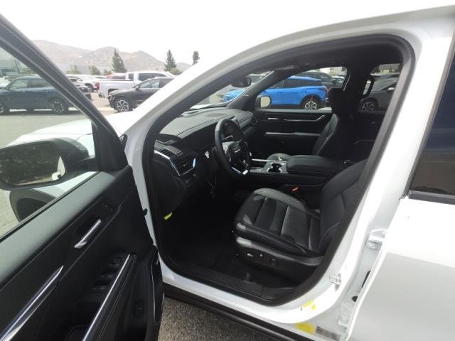 Used 2024 GMC Acadia Elevation FWD image 7