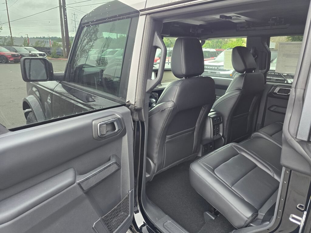 New 2026 Ford Bronco Outer Banks AWD/4WD image 13