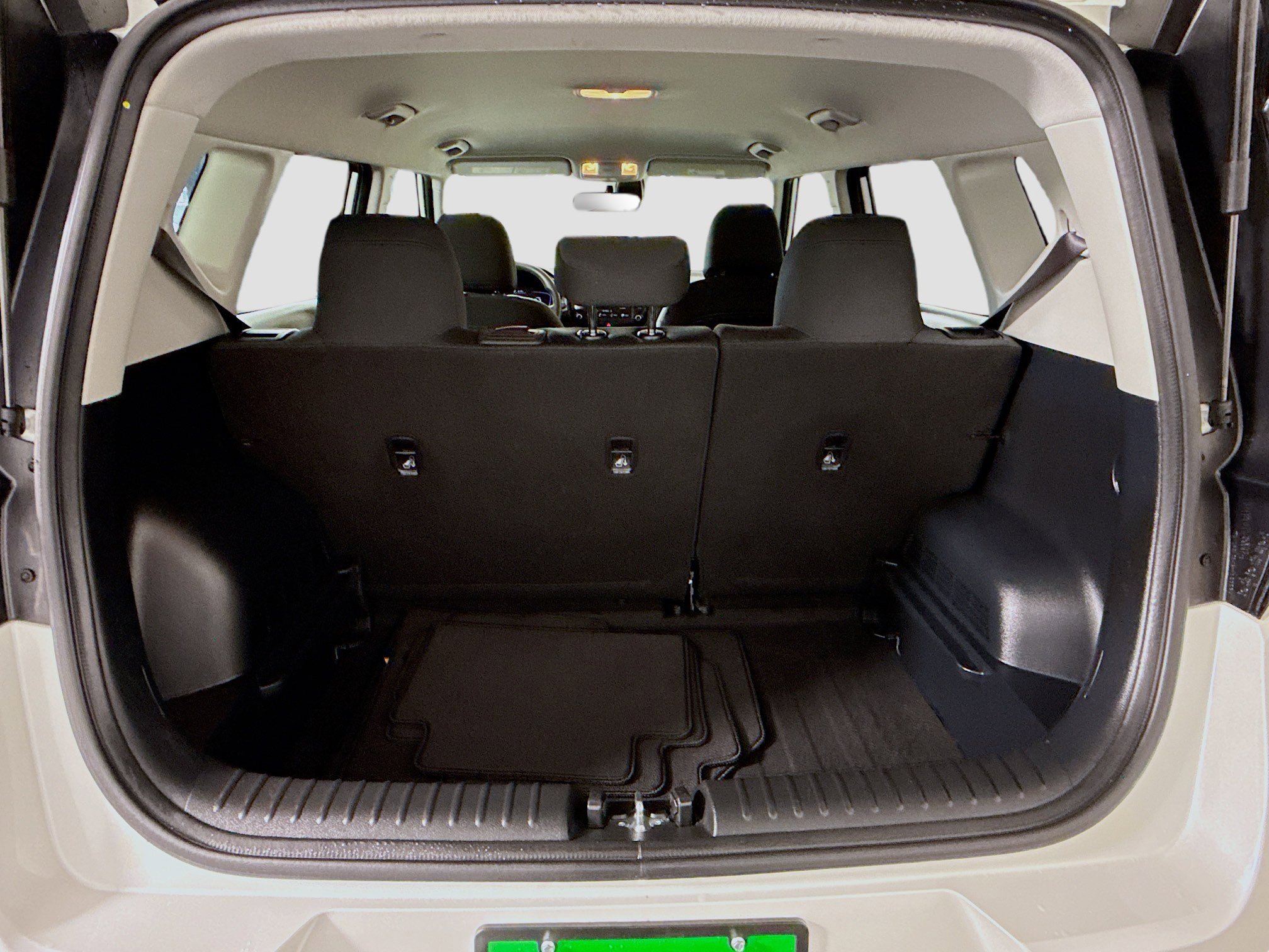 Used 2025 Kia Soul LX w/ LX Technology Package FWD image 34