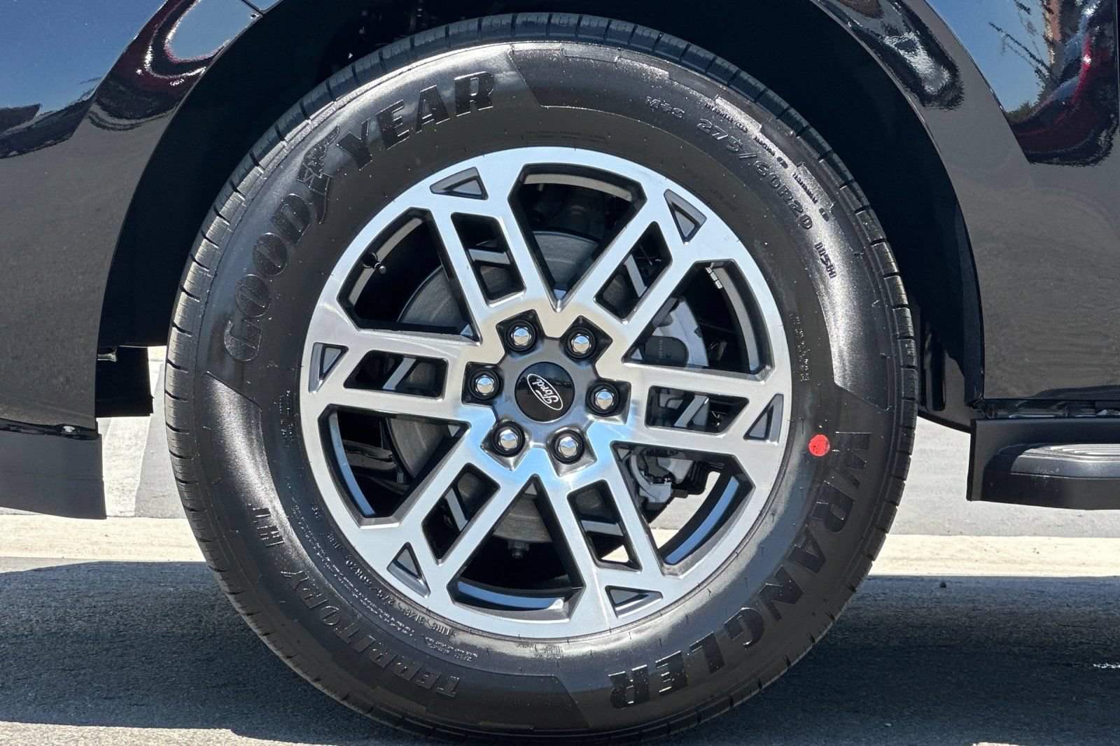 New 2026 Ford Expedition Max Active RWD image 26