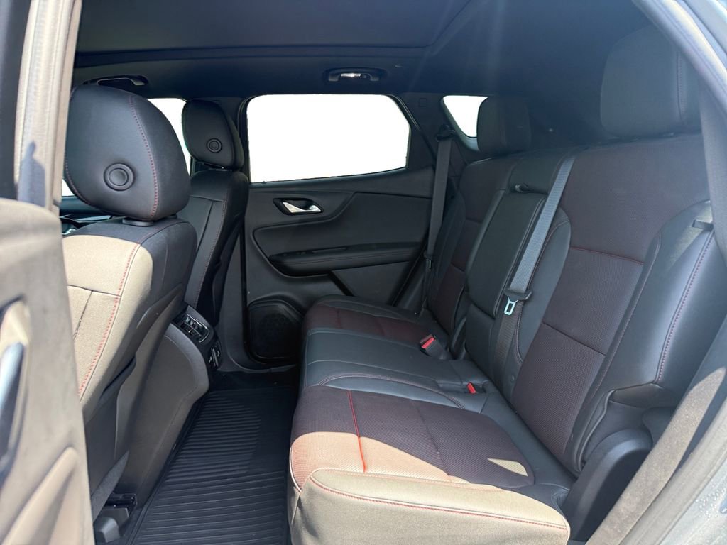 Used 2024 Chevrolet Blazer RS w/ Driver Confidence II Package FWD image 13