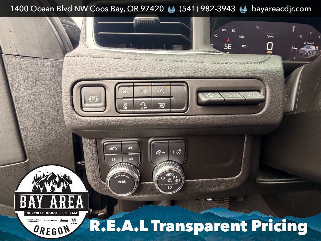 Used 2024 GMC Yukon Denali AWD/4WD image 20