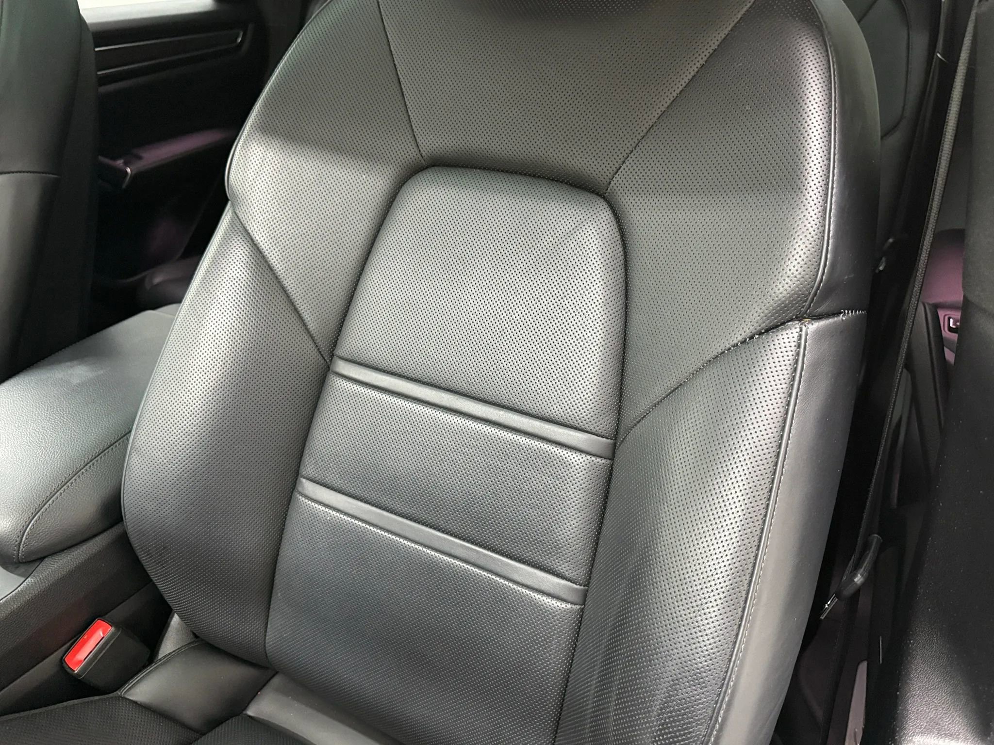 Used 2019 Porsche Cayenne AWD/4WD image 36