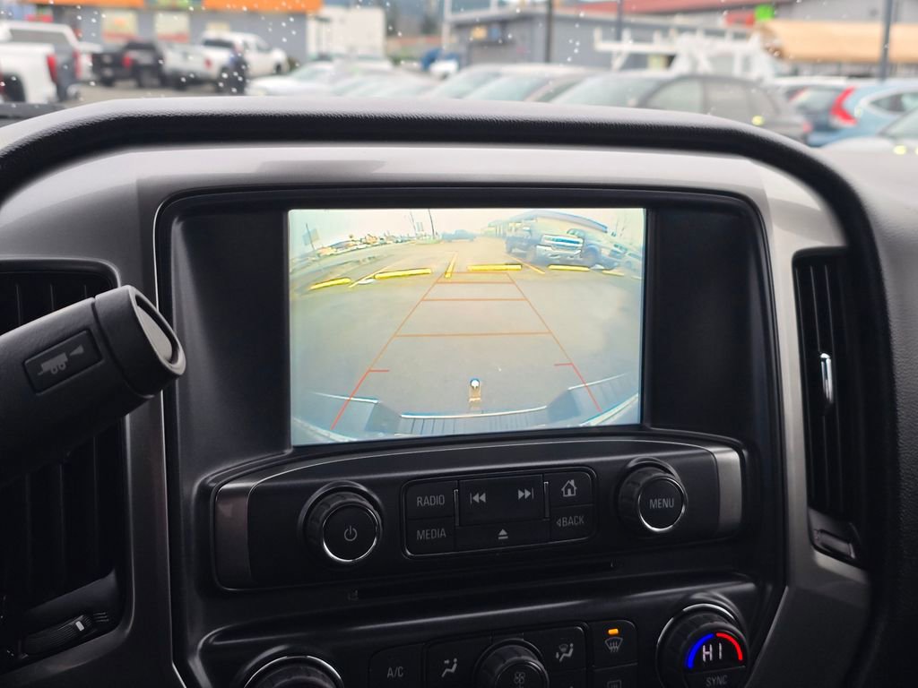 Used 2018 Chevrolet Silverado 1500 LT w/ LT Eassist Package image 21