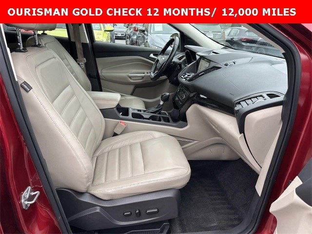 Used 2017 Ford Escape Titanium image 9
