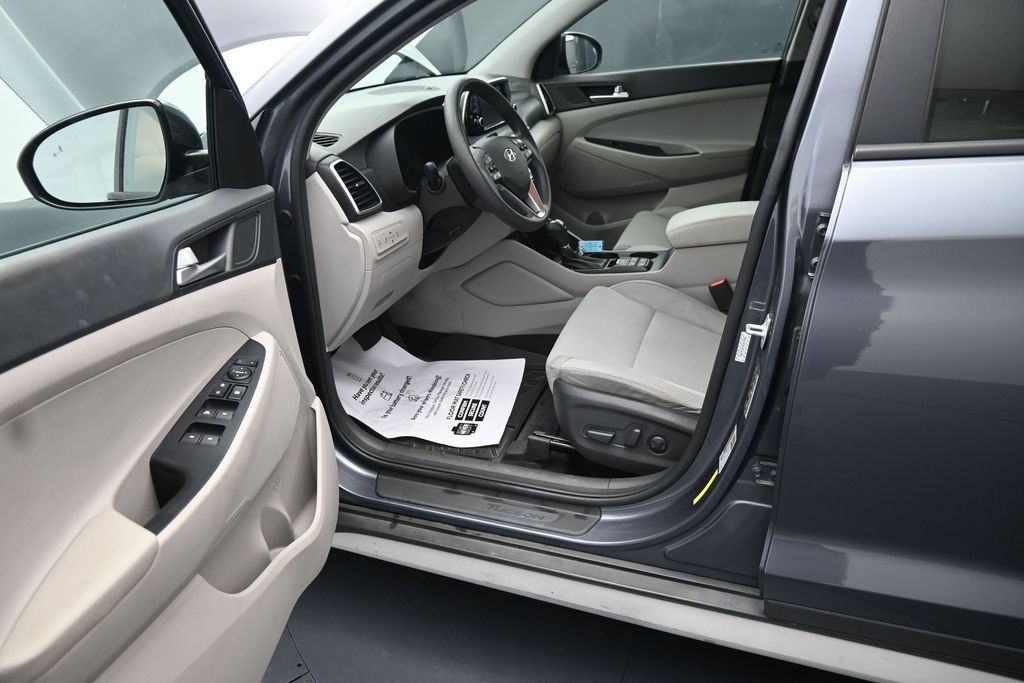 Used 2019 Hyundai Tucson SEL w/ Cargo Package AWD/4WD image 15