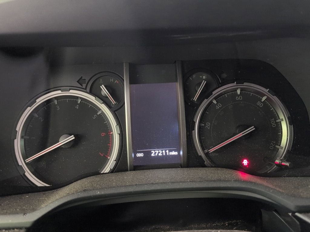 Used 2022 Toyota 4Runner Limited RWD image 10