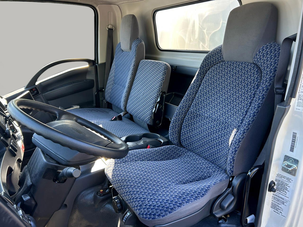 Used 2023 Chevrolet Low Cab Forward 5500XD image 11