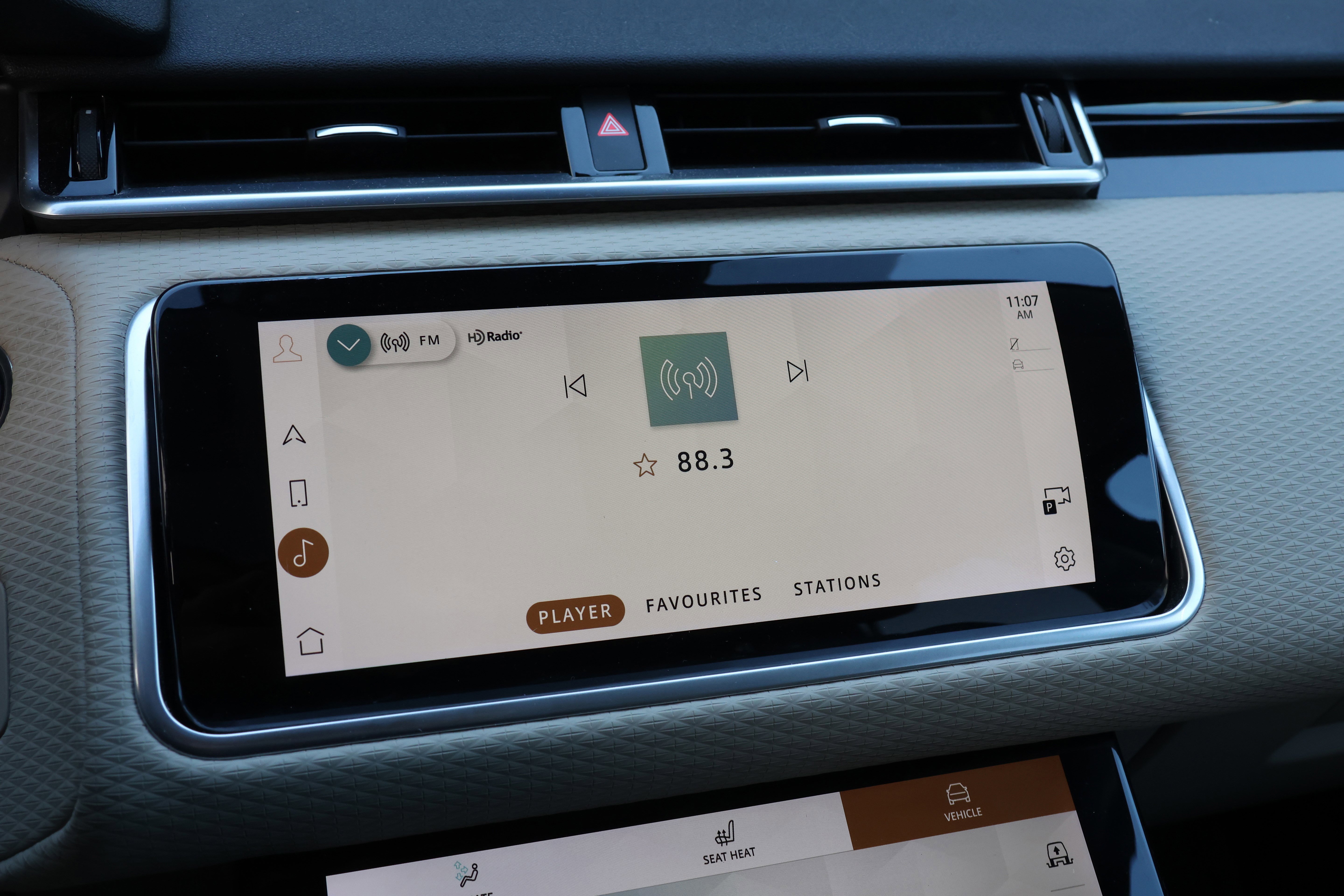 Used 2023 Land Rover Range Rover Velar S image 24