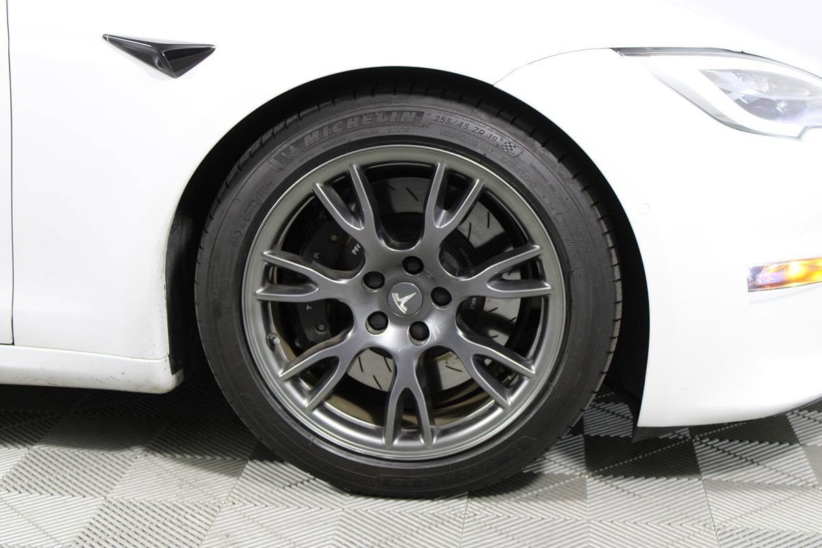 Used 2021 Tesla Model S Plaid AWD/4WD image 10