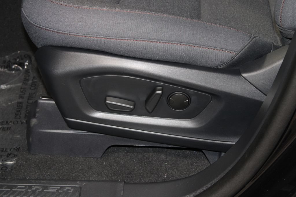 New 2026 Ford Explorer Active RWD image 20