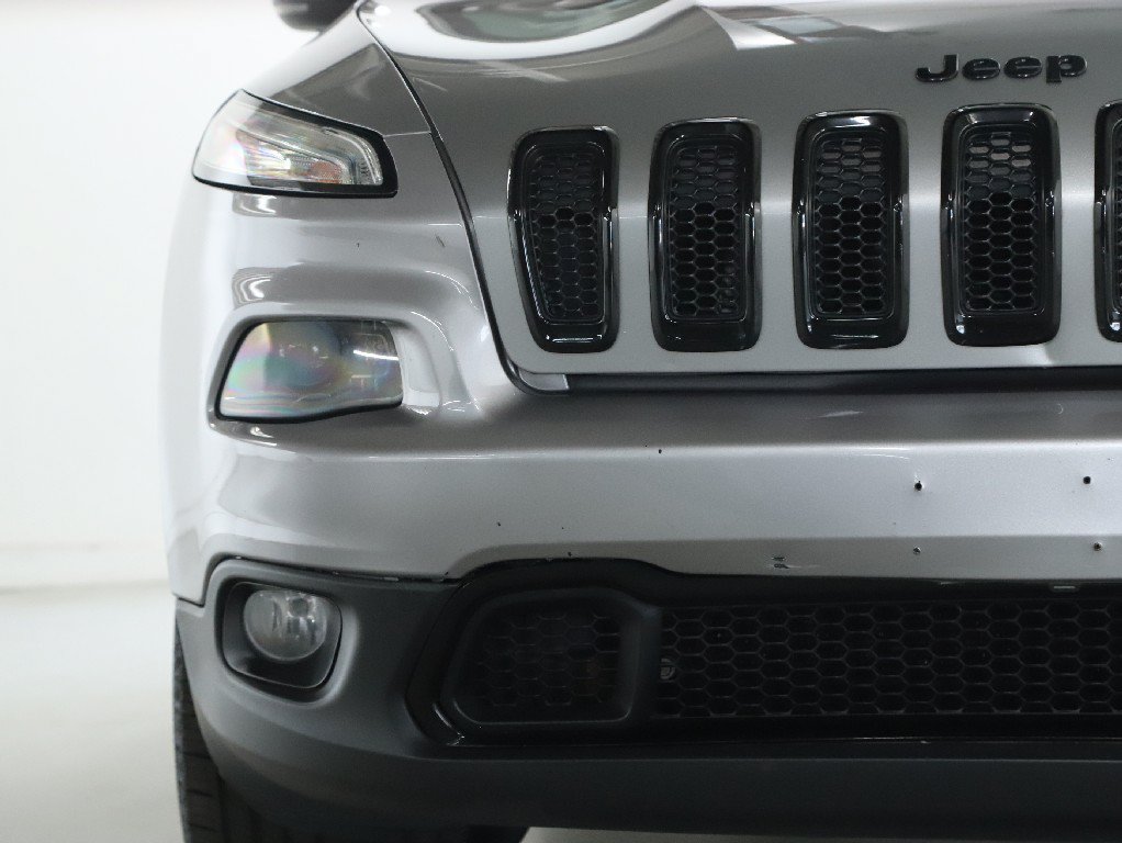 Used 2016 Jeep Cherokee High Altitude w/ Luxury Group AWD/4WD image 6