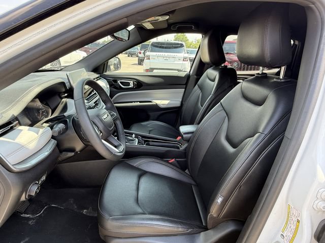 Certified 2024 Jeep Compass Limited AWD/4WD image 11