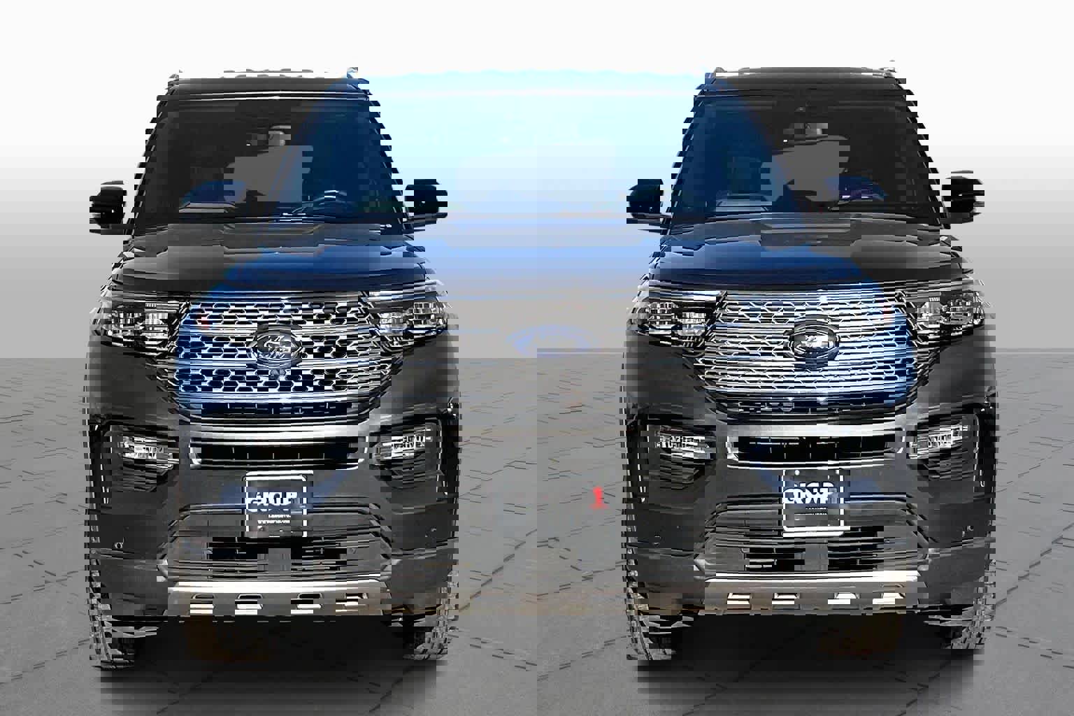 Used 2020 Ford Explorer Limited image 3