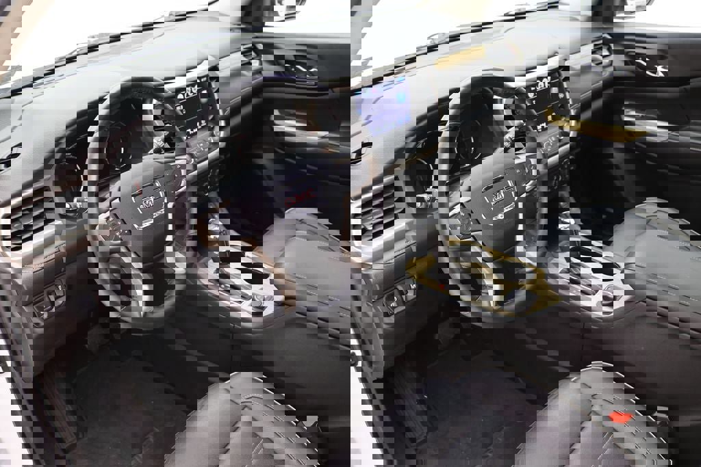 Used 2018 GMC Acadia Denali w/ Technology Package image 14