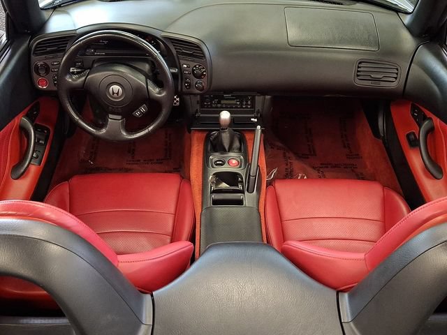 Used 2000 Honda S2000 image 13