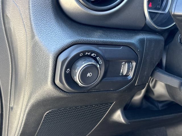 Used 2023 Jeep Wrangler Sport AWD/4WD image 17